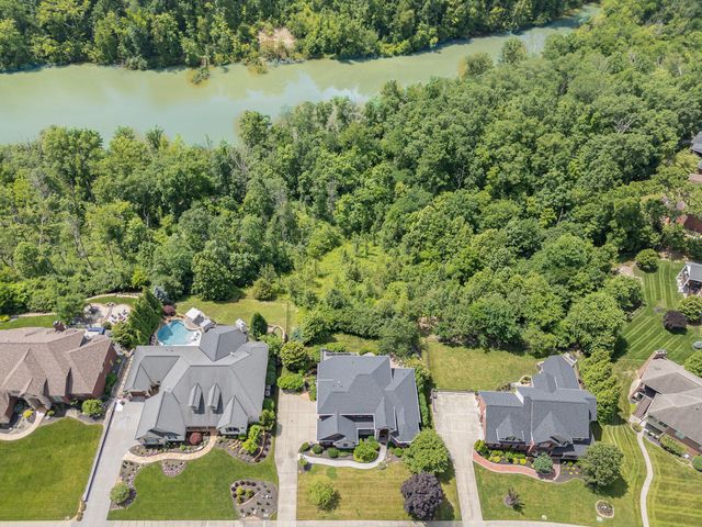 543 Karlenia Court, Edgewood, KY 41017
