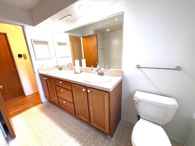 32215 Dover Drive, Warren, MI 48088