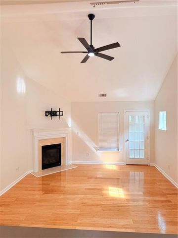 64 hill crest cricle, Hiram, GA 30141