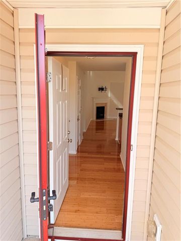 64 hill crest cricle, Hiram, GA 30141