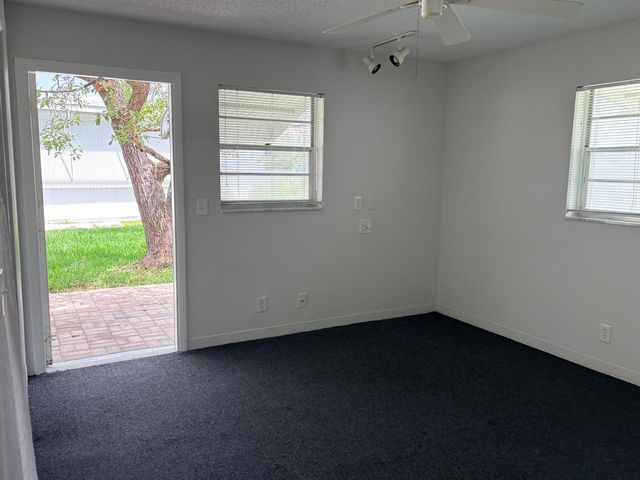 2193 SW Congress Boulevard, Boynton Beach, FL 33426