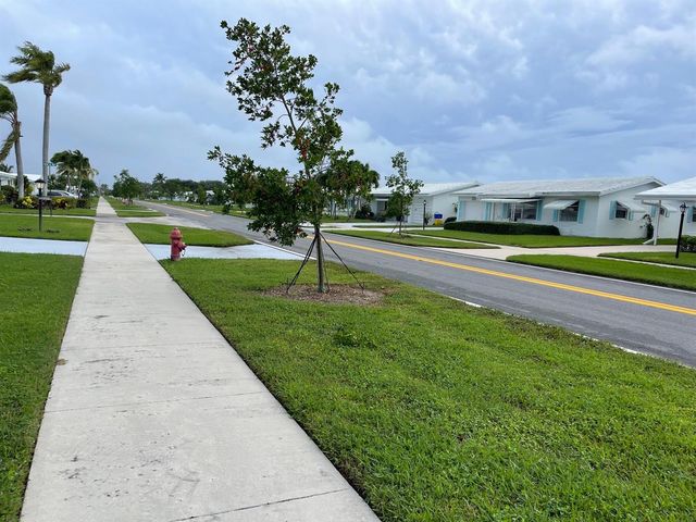 2193 SW Congress Boulevard, Boynton Beach, FL 33426