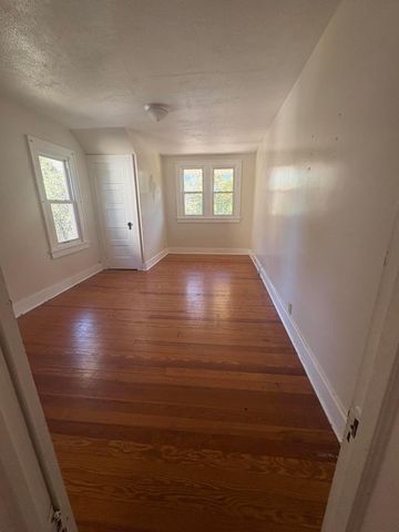 555 Kibler Avenue, Newark, OH 43055