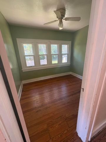 555 Kibler Avenue, Newark, OH 43055