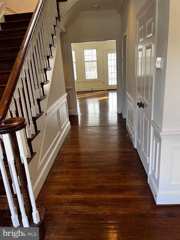 10207 SUNDANCE CT, Potomac, MD 20854