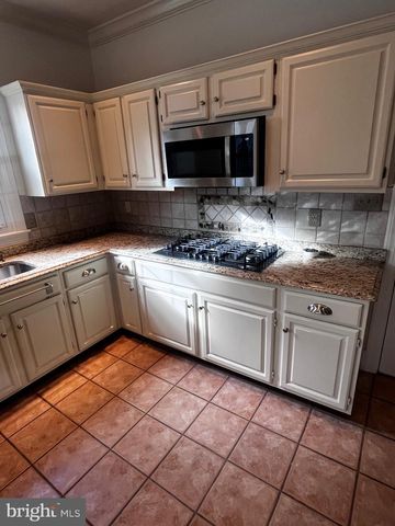 10207 SUNDANCE CT, Potomac, MD 20854