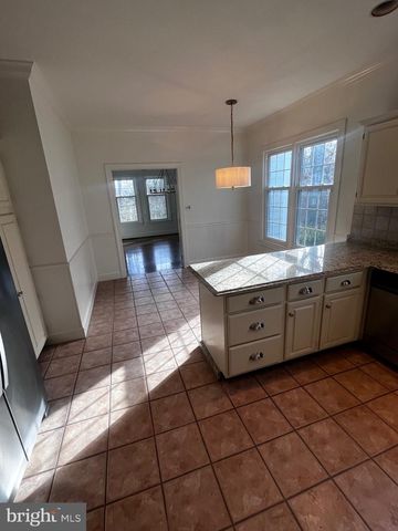 10207 SUNDANCE CT, Potomac, MD 20854