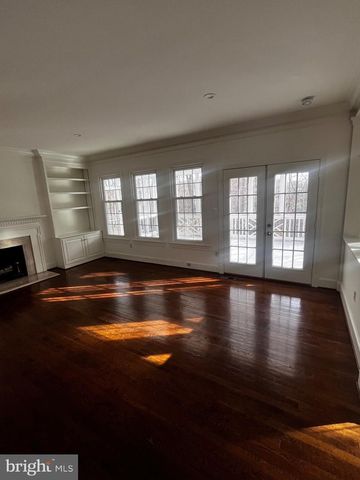 10207 SUNDANCE CT, Potomac, MD 20854