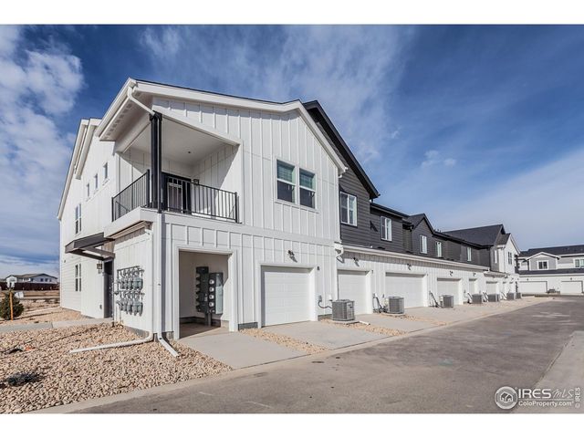 1811 Bounty Dr 8, Windsor, CO 80550
