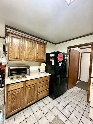 311 Maple Heights Road, Marshall, WI 53559
