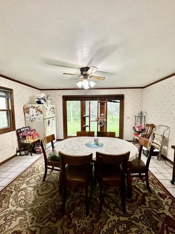 311 Maple Heights Road, Marshall, WI 53559