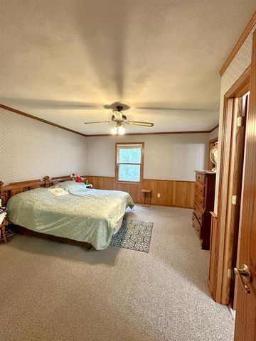 311 Maple Heights Road, Marshall, WI 53559