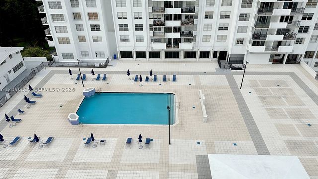 2750 NE 183rd St 505, Aventura, FL 33160