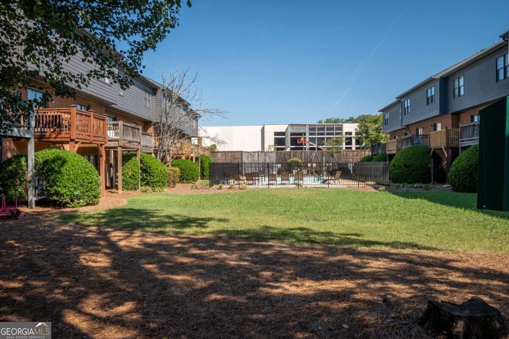 550 Dearing Street 9, Athens, GA 30605 — photo 4
