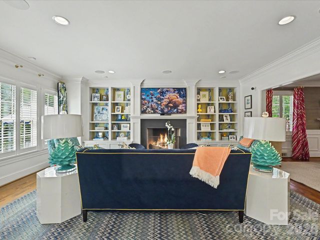 2228 Wellesley Avenue, Charlotte, NC 28207