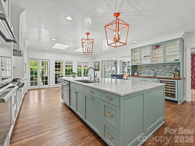 2228 Wellesley Avenue, Charlotte, NC 28207