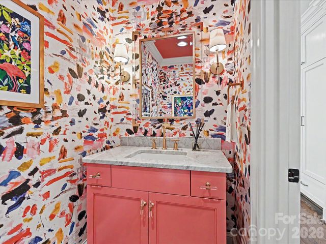 2228 Wellesley Avenue, Charlotte, NC 28207