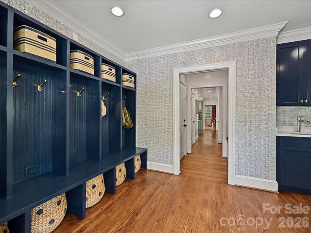 2228 Wellesley Avenue, Charlotte, NC 28207