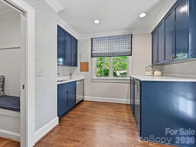 2228 Wellesley Avenue, Charlotte, NC 28207