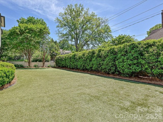 2228 Wellesley Avenue, Charlotte, NC 28207