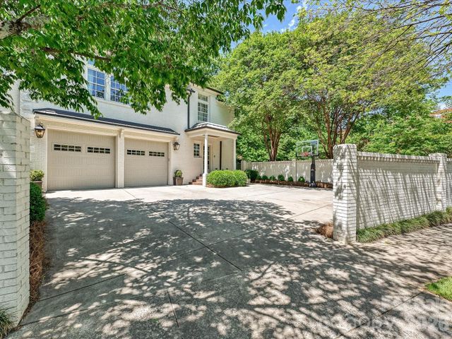 2228 Wellesley Avenue, Charlotte, NC 28207