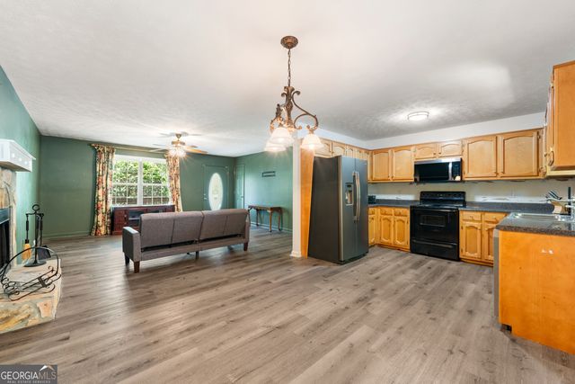 80 Alloway Drive, Villa Rica, GA 30180