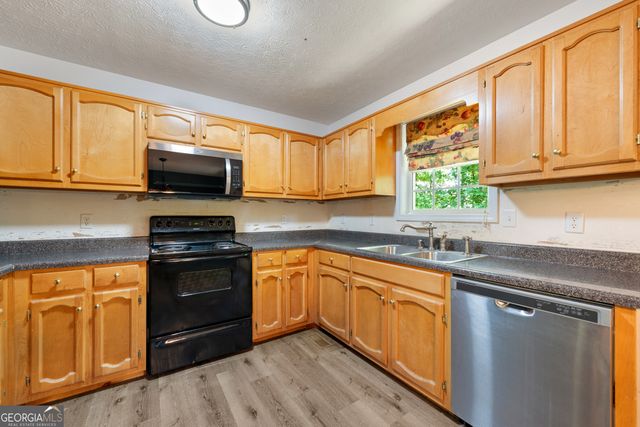 80 Alloway Drive, Villa Rica, GA 30180