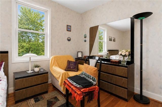 701 Gerald Ct Apt 2E, New York City, NY 11235