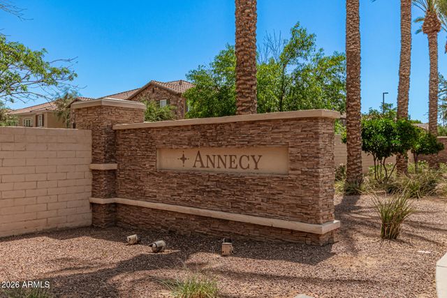 1917 E HAMPTON Lane 104, Gilbert, AZ 85295
