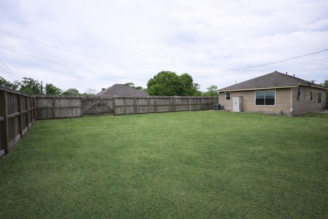 250 7th Street, Hempstead, TX 77445