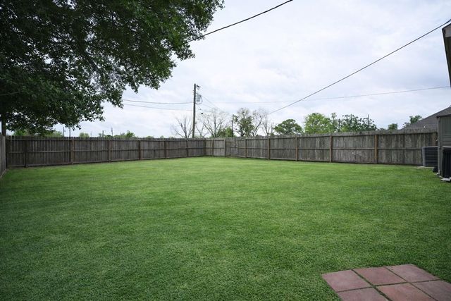 250 7th Street, Hempstead, TX 77445