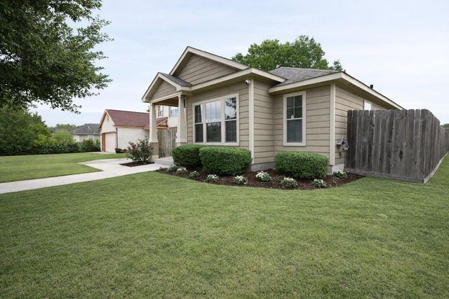250 7th Street, Hempstead, TX 77445