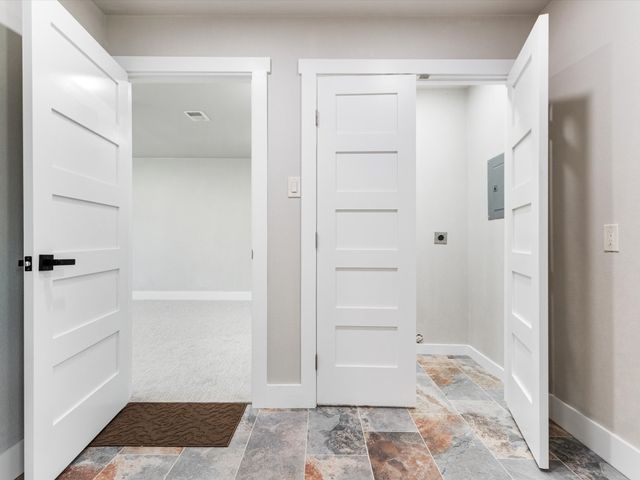 1213 Fairmont Street, Irving, TX 75062