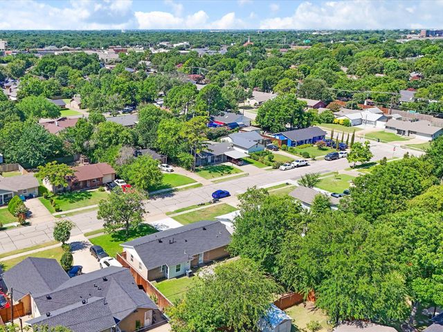 1213 Fairmont Street, Irving, TX 75062