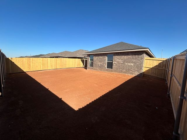 6329 Poppy Dr, Midland, TX 79705