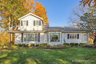 7472 84th Street SE, Caledonia, MI 49316