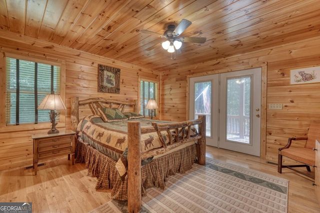 45 K D Lane, Ellijay, GA 30540