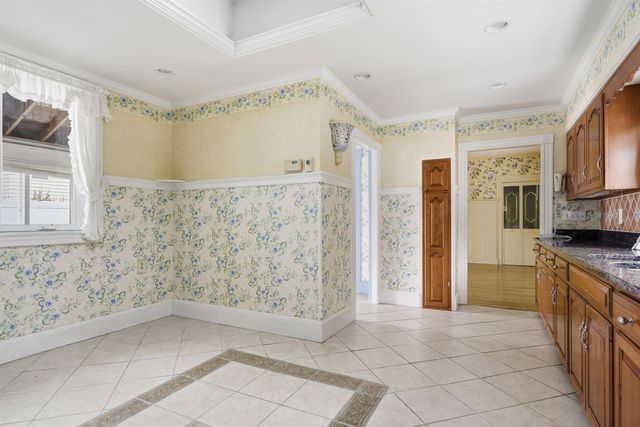6 Allison Street, Concord, NH 03301
