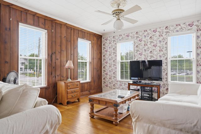 6 Allison Street, Concord, NH 03301