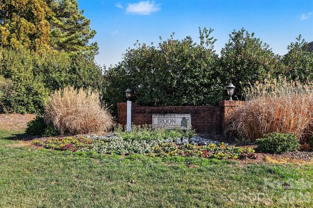 8327 Olde Troon Drive, Charlotte, NC 28277