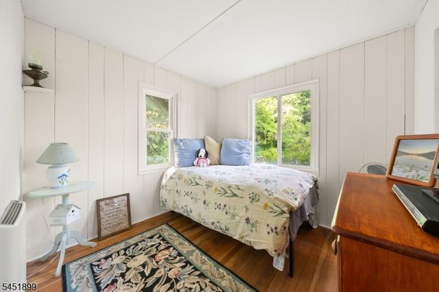 2215 Lakeside Dr, Vernon Twp., NJ 07422