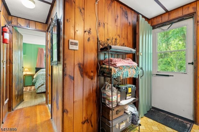 2215 Lakeside Dr, Vernon Twp., NJ 07422