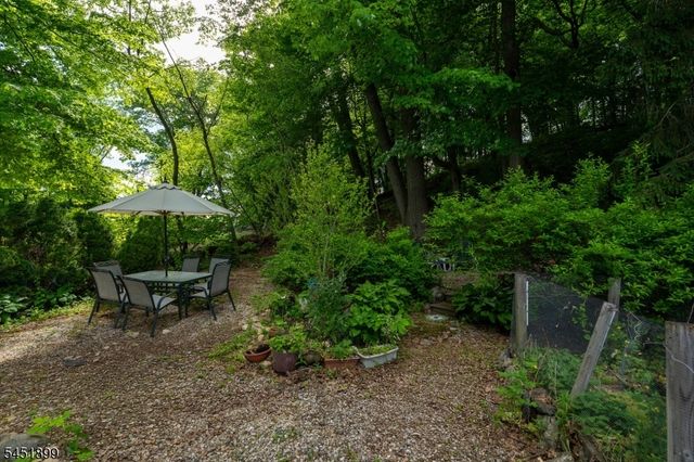 2215 Lakeside Dr, Vernon Twp., NJ 07422