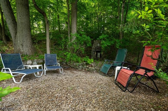 2215 Lakeside Dr, Vernon Twp., NJ 07422
