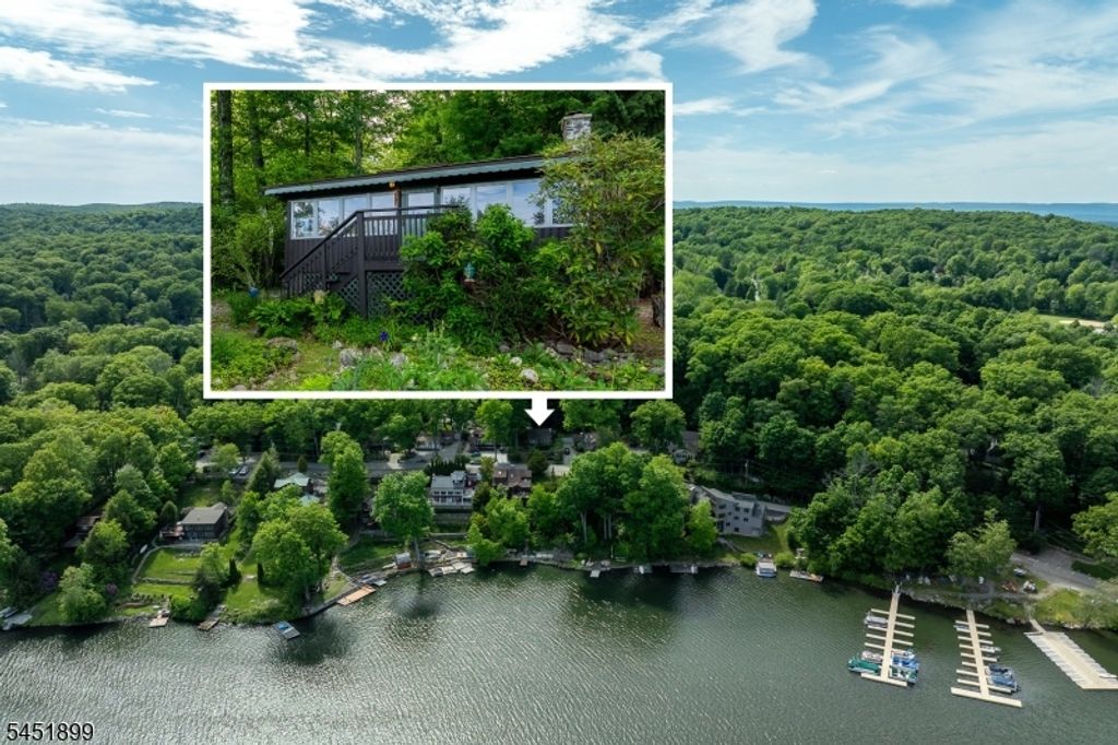 2215 Lakeside Dr, Vernon Twp., NJ 07422