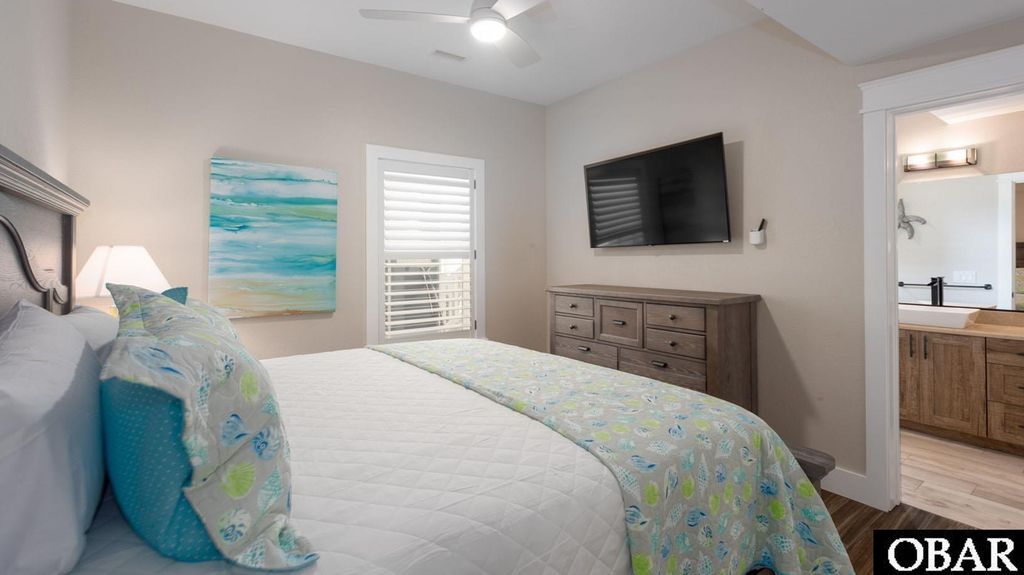 Image 20 of property listing at 909 Lighthouse Drive Lot #8, Corolla, NC 27927