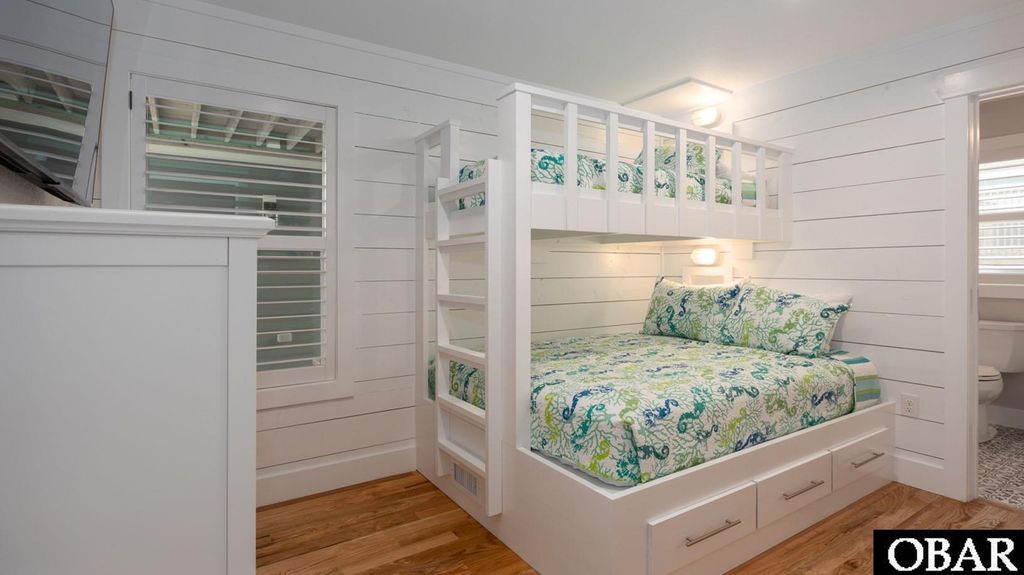 Image 33 of property listing at 909 Lighthouse Drive Lot #8, Corolla, NC 27927