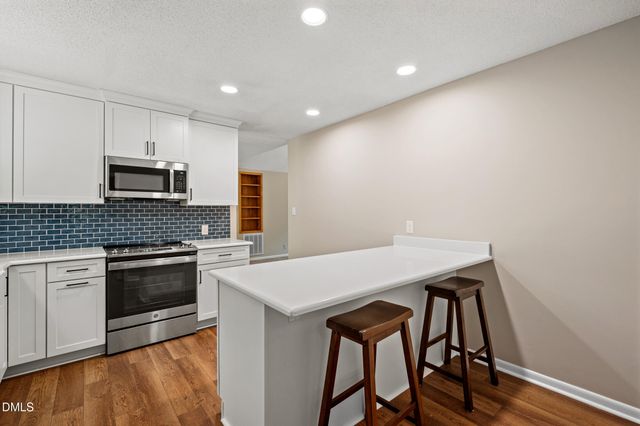 3103 Hornbuckle Place, Durham, NC 27707