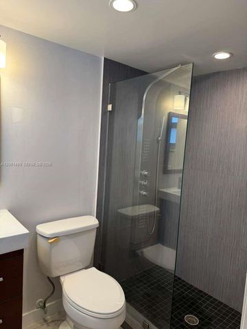 5150 NE 6th Ave 104, Oakland Park, FL 33334