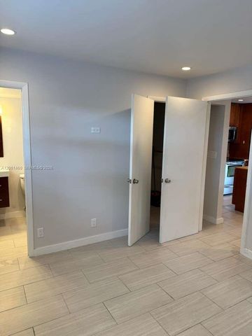 5150 NE 6th Ave 104, Oakland Park, FL 33334